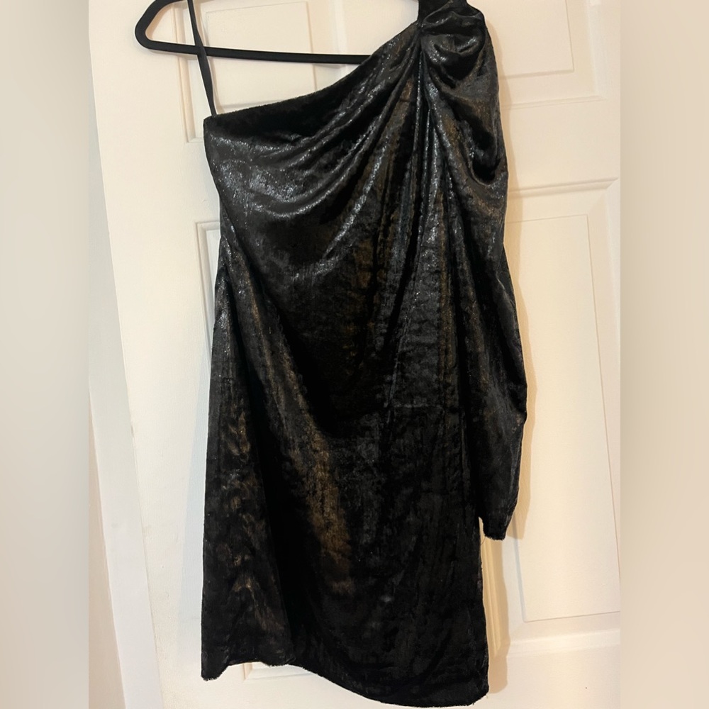 Black Bcbgmaxaria dress